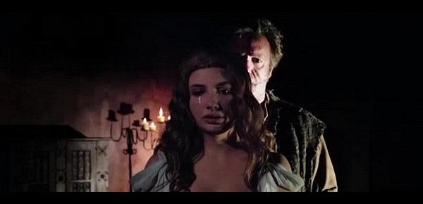  Miriam Giovanelli Sex And Nude Scene In Dracula